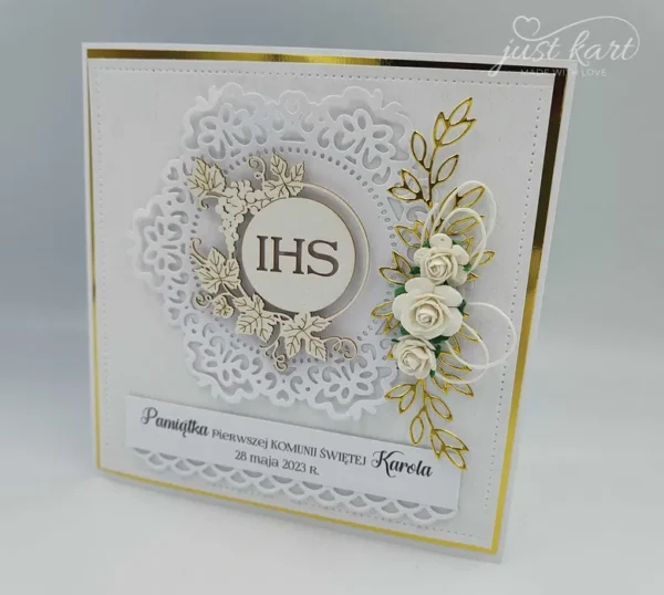 Personalizowana, ręcznie robiona kartka na I Komunię w pudełku.